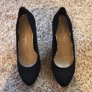 Jessica Simpson black pump stiletto heels